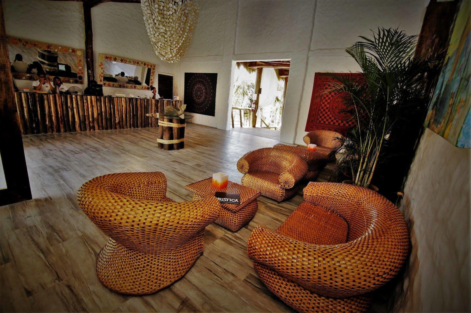 Hotel Rustica ויצ'איטו מראה חיצוני תמונה
